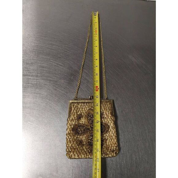 Handmade 1960 Hong Kong Gold Beaded and Gold Chain Purse - Picture 3 of 11